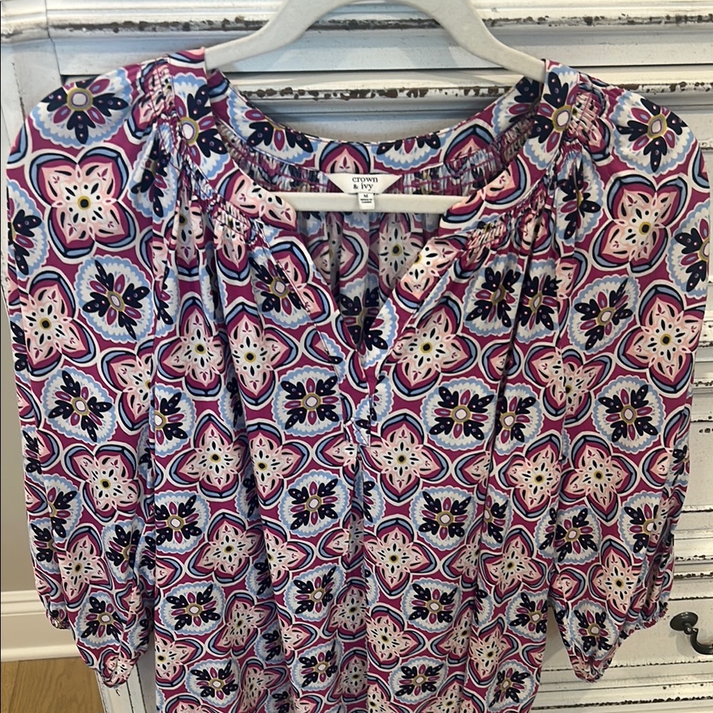 Crown & Ivy Pink and Blue Graphic Blouse with 3/4 Sleeves